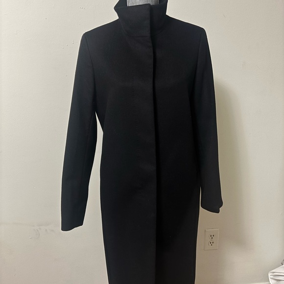 Uniqlo (in Black) Wool Cashmere Coat - Picture 2 of 7